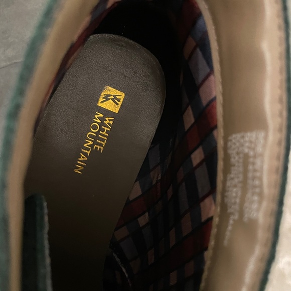 Green leather wedge bootie - Picture 5 of 13